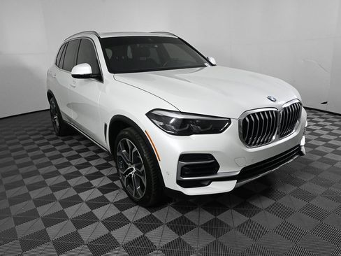Used 2023 BMW X5 xDrive40i w/ Premium Package image 24