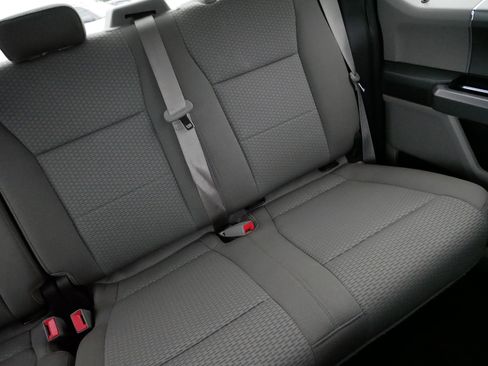 Used 2018 Ford F150 XLT w/ Equipment Group 302A Luxury AWD/4WD image 14
