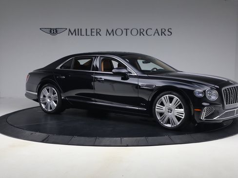 New 2026 Bentley Flying Spur Azure image 10