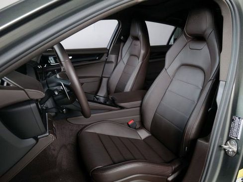 New 2026 Porsche Panamera 4 image 5