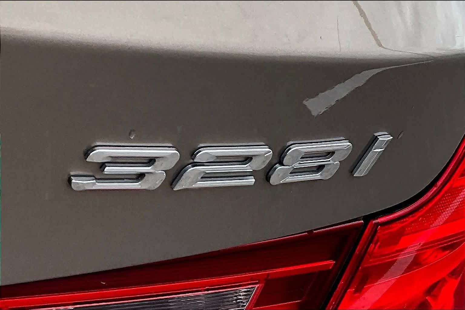 Used 2016 BMW 328i Gran Turismo xDrive AWD/4WD image 31