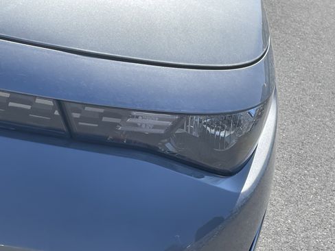 Used 2023 Kia Soul LX w/ LX Technology Package image 10