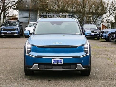 New 2026 Kia EV9 Wind image 2