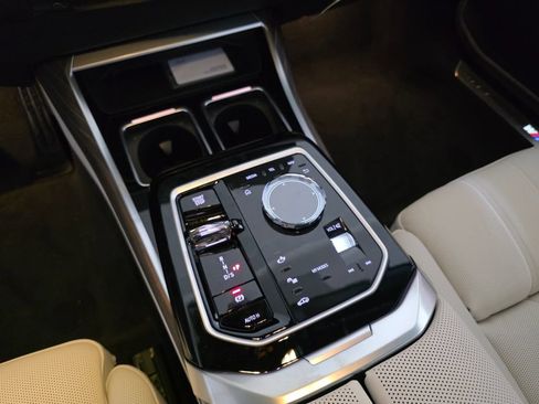 New 2026 BMW 740i xDrive w/ Executive Package AWD/4WD image 17