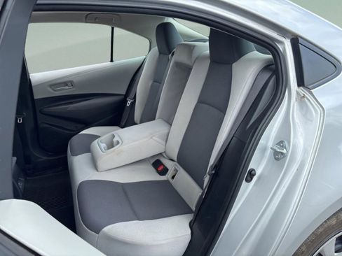 Used 2024 Toyota Corolla LE FWD image 23