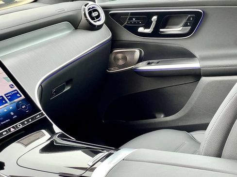 Certified 2024 Mercedes-Benz GLC 300 4MATIC image 34