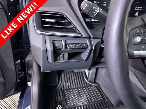 Used 2025 Cadillac CT4 Premium Luxury image 18