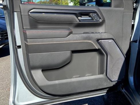 Used 2024 GMC Sierra 2500 AT4X image 23