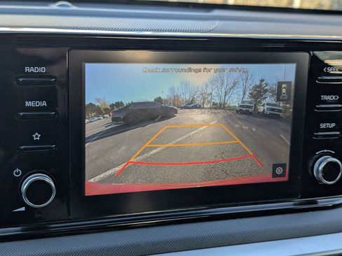 Used 2024 Kia K5 LXS image 18