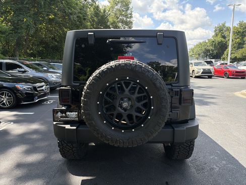Used 2016 Jeep Wrangler Unlimited Sport w/ Quick Order Package 24S AWD/4WD image 40