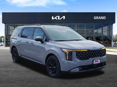 New 2025 Kia Carnival SX Prestige image 22