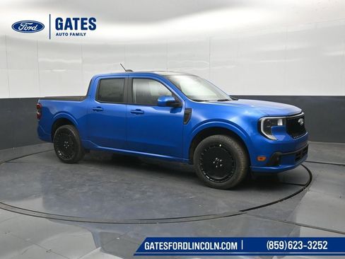 New 2026 Ford Maverick Lobo AWD/4WD image 4