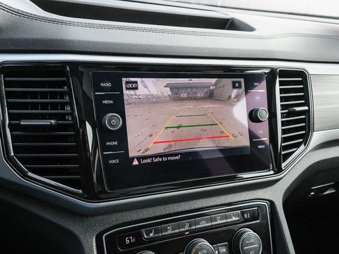 Used 2021 Volkswagen Atlas SEL Premium image 31