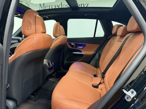 Certified 2025 Mercedes-Benz GLC 300 image 13