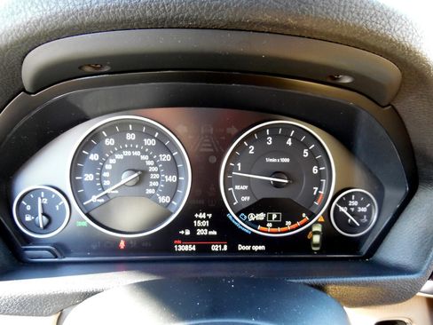 Used 2013 BMW 328i 4dr Sdn 328i RWD image 13