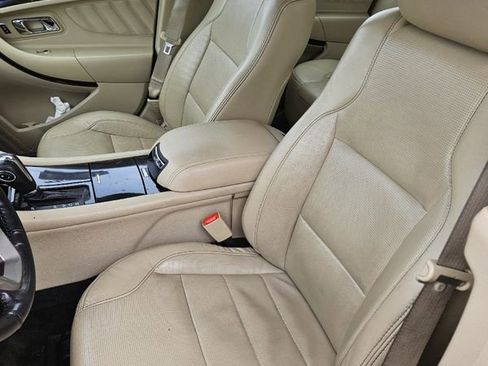 Used 2013 Ford Taurus Limited image 13