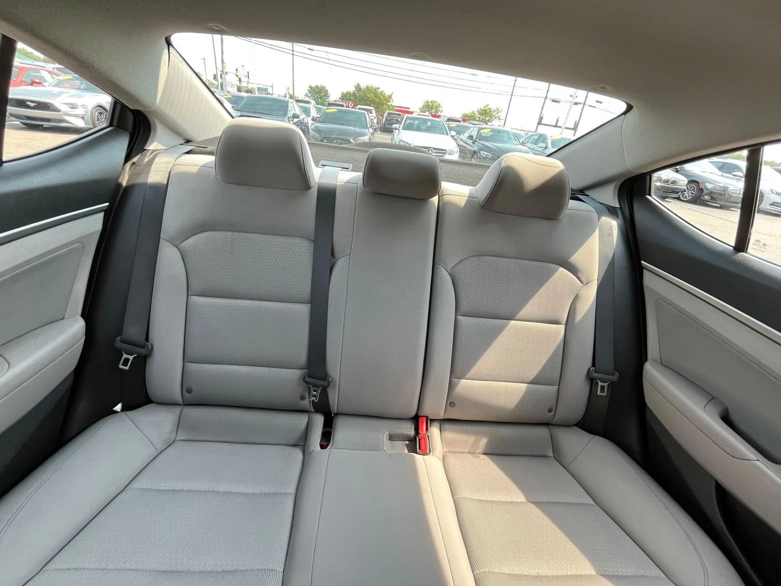 Used 2018 Hyundai Elantra SEL FWD image 37