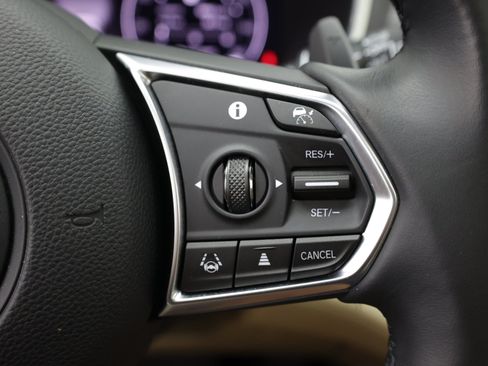 Used 2023 Acura MDX SH-AWD w/ Technology Package image 31