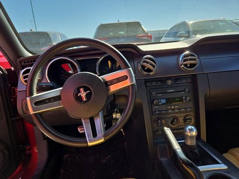 Used 2007 Ford Mustang GT RWD image 8