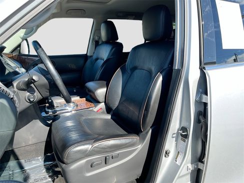 Used 2020 Nissan Armada SL w/ Premium Package image 19