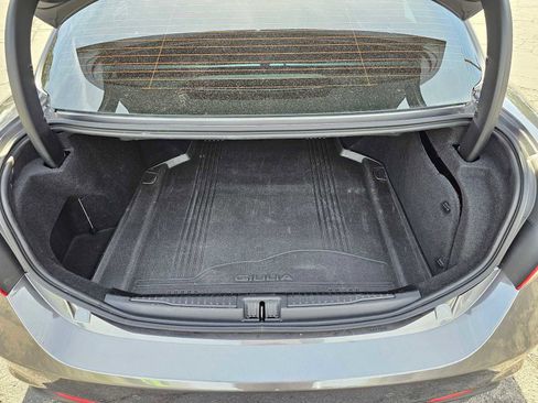 Used 2023 Alfa Romeo Giulia Quadrifoglio image 14