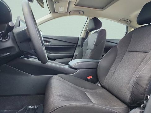 Used 2023 Honda Accord EX image 19