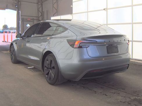 Used 2025 Tesla Model 3 RWD image 6