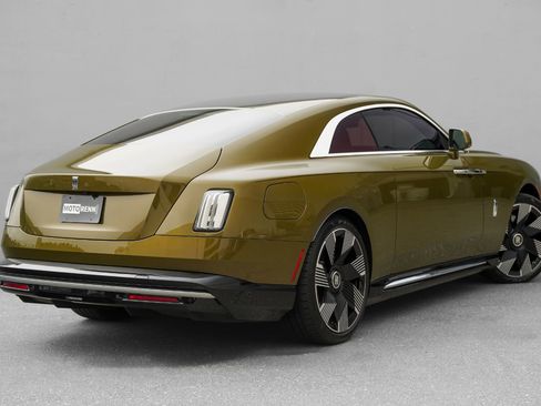 Used 2024 Rolls-Royce Spectre w/ Spectre Launch Package AWD/4WD image 4
