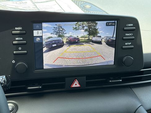 New 2026 Hyundai Elantra SEL Sport Premium FWD image 23