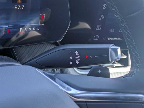 New 2026 Chevrolet Equinox LT image 29