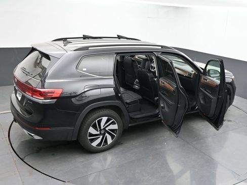 Used 2024 Volkswagen Atlas SE AWD/4WD image 69