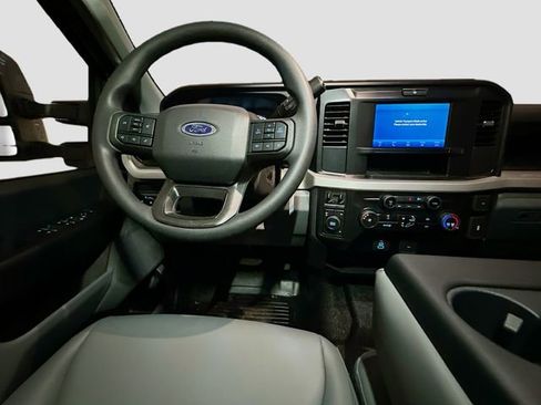 New 2026 Ford F450 XL w/ XL Chrome Package image 28