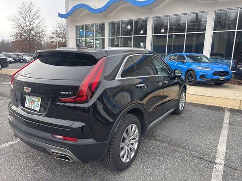 Used 2023 Cadillac XT4 Premium Luxury image 5