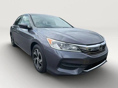 Used 2016 Honda Accord LX image 2