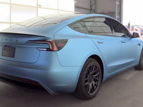 Used 2025 Tesla Model 3 Long Range RWD image 2
