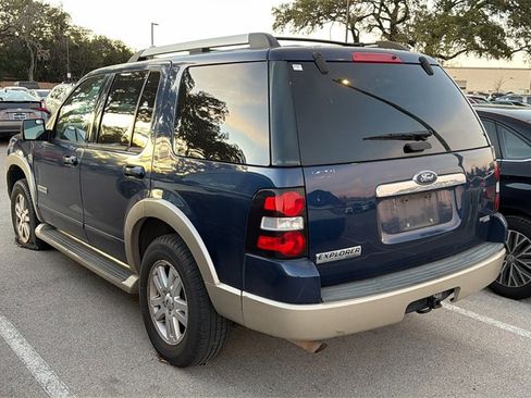Used 2007 Ford Explorer Eddie Bauer image 4