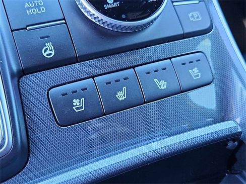 Used 2023 Hyundai Santa Fe Calligraphy image 24