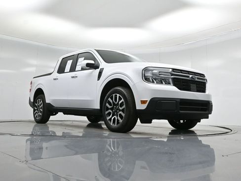 Certified 2023 Ford Maverick Lariat w/ Lariat Luxury Package image 48