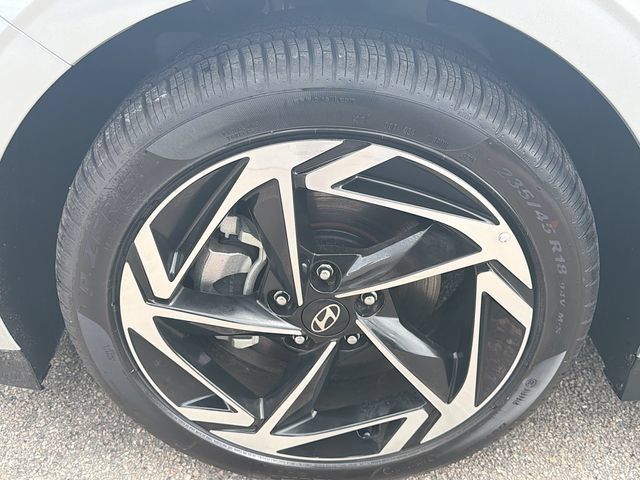New 2026 Hyundai Sonata SEL FWD image 31
