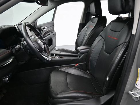 Used 2022 Jeep Compass Trailhawk w/ Trailhawk Elite Group image 10