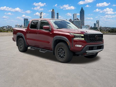 Certified 2022 Nissan Frontier PRO-4X w/ Pro-4X Premium Package AWD/4WD image 32