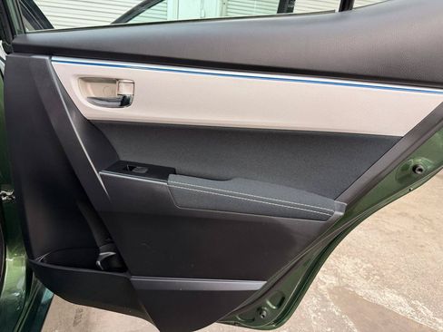 Used 2014 Toyota Corolla LE FWD image 34