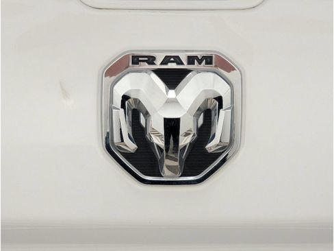 Used 2021 RAM 3500 Laramie AWD/4WD image 4