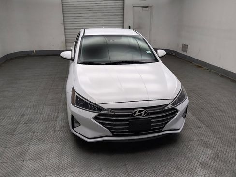 Used 2020 Hyundai Elantra SEL w/ Cargo Package (C1) FWD image 14
