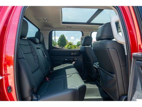 Used 2022 Toyota Tundra Limited AWD/4WD image 18