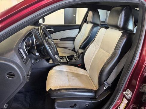 Used 2018 Dodge Charger SXT Plus w/ Quick Order Package 29J image 18