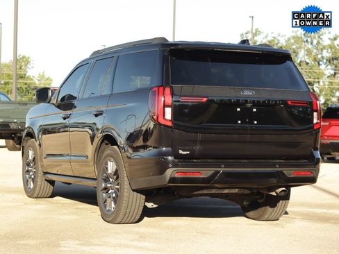 Used 2025 Ford Expedition Platinum w/ Stealth Performance Package AWD/4WD image 5