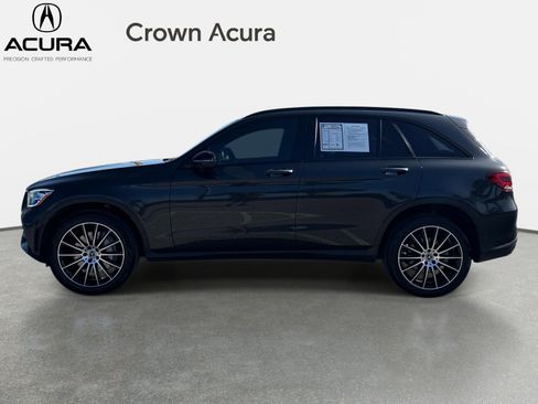 Used 2022 Mercedes-Benz GLC 300 image 2
