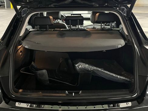 Used 2018 Mercedes-Benz GLA 250 image 32