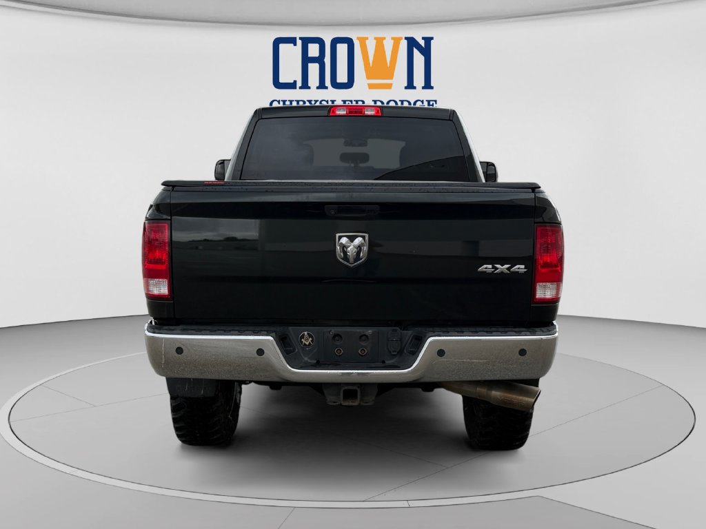 Used 2017 RAM 2500 Tradesman w/ Chrome Appearance Group AWD/4WD image 4